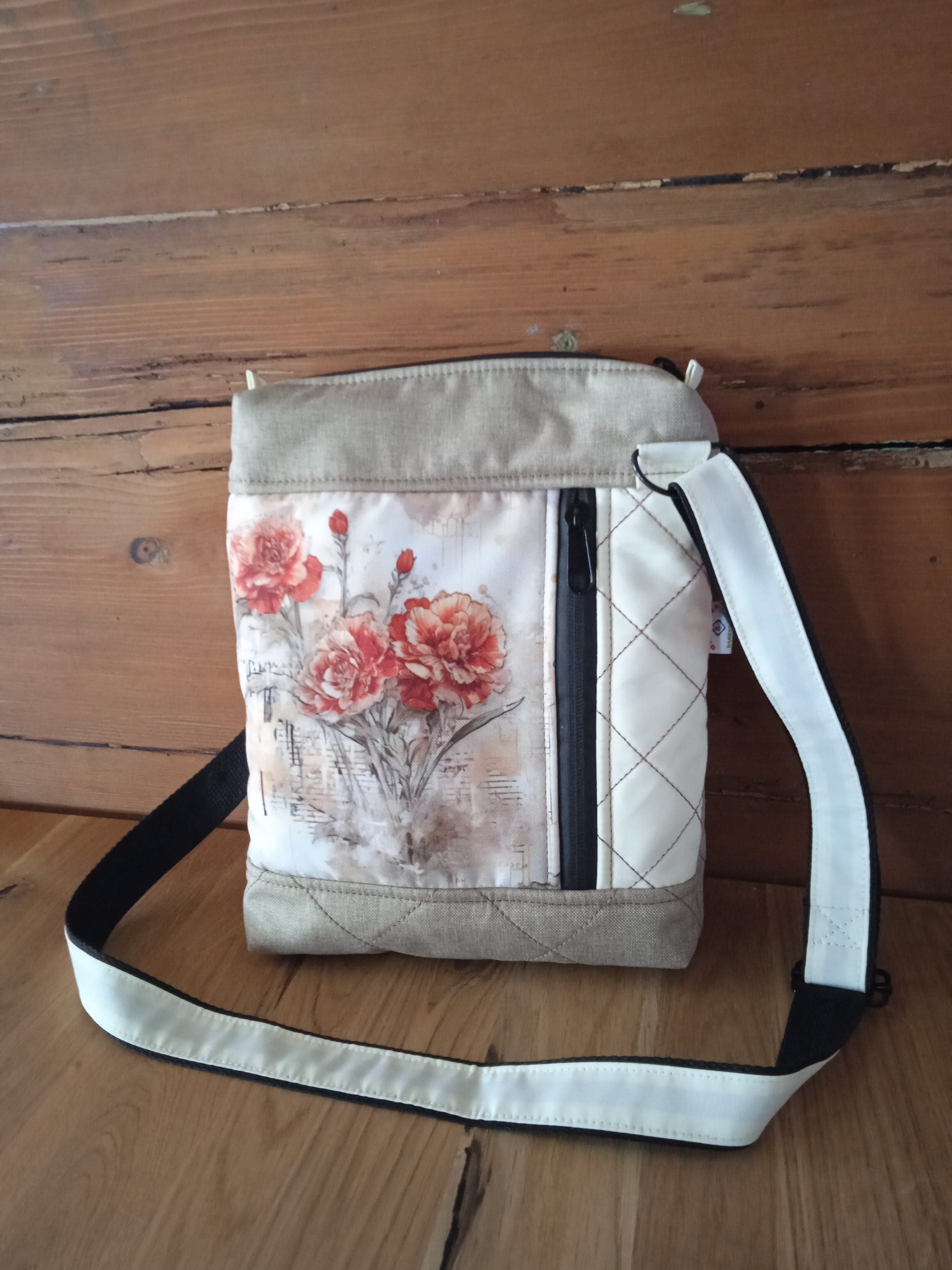 CROSSBODY KABELKA ,,KVĚTY"