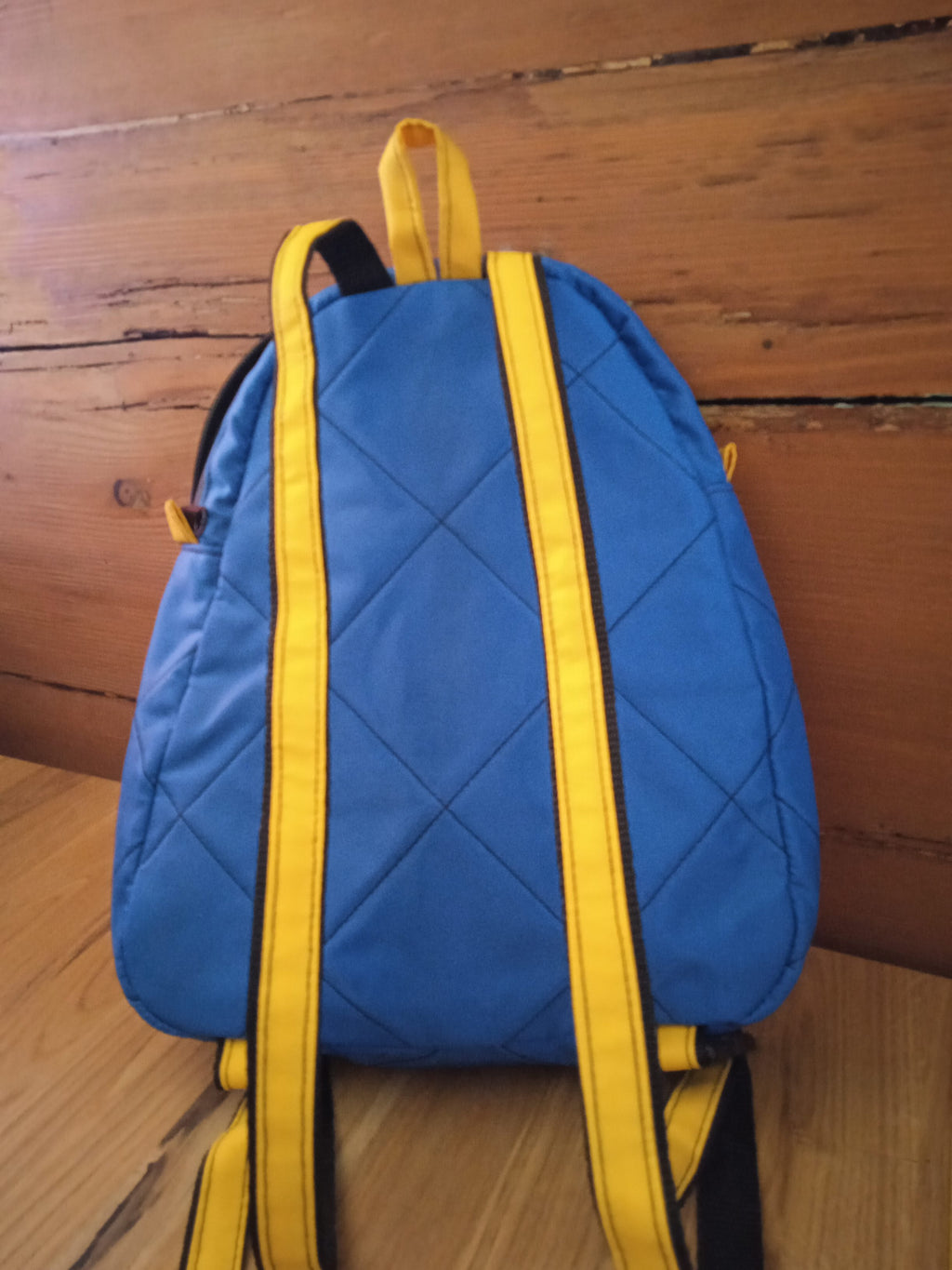 DĚTSKÝ BATŮŽEK ,,žlutý školní autobus"