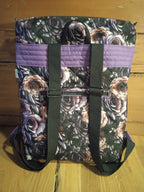 BATOH ,,TEMNÁ GOTICKÁ DÍVKA"