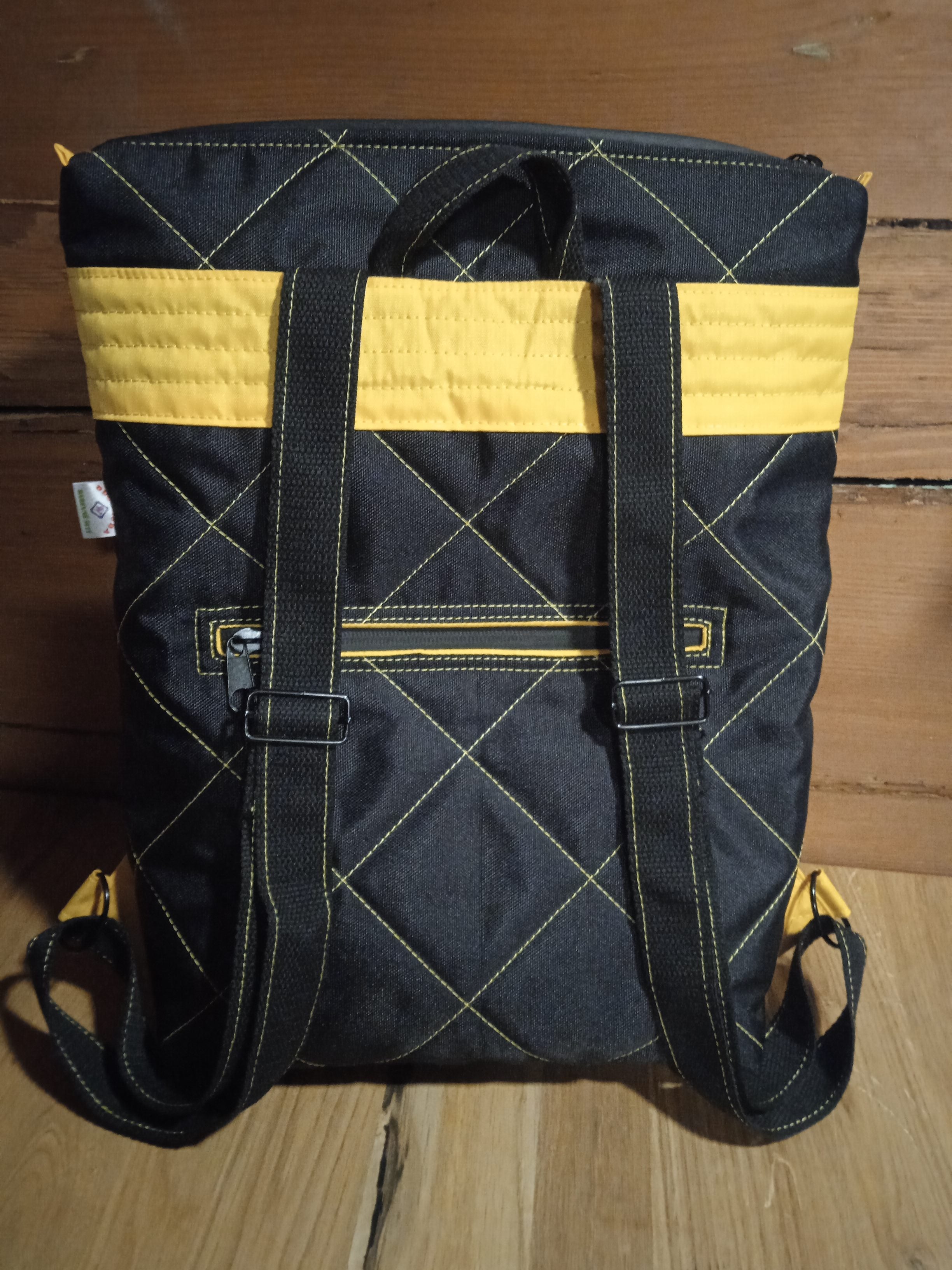 BATOH ,,ČERNÁ KOČKA ZA ÚPLŇKU"