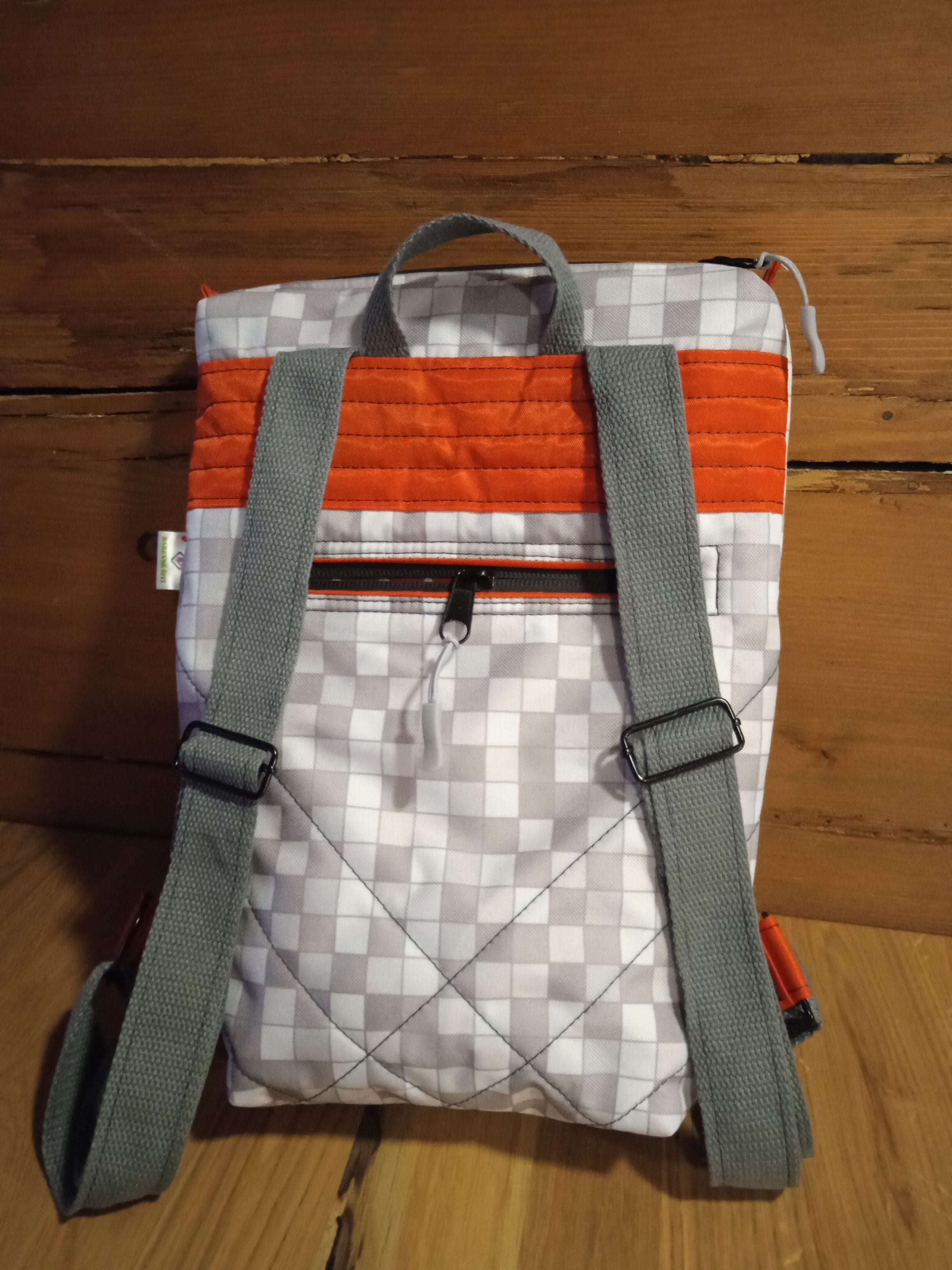 DĚTSKÝ BATOH ,,HASIČSKÝ VŮZ"