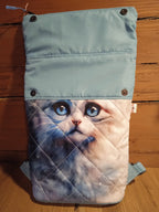 BATOH PŘEKLÁPĚCÍ ,,MODRÁ KOČKA"