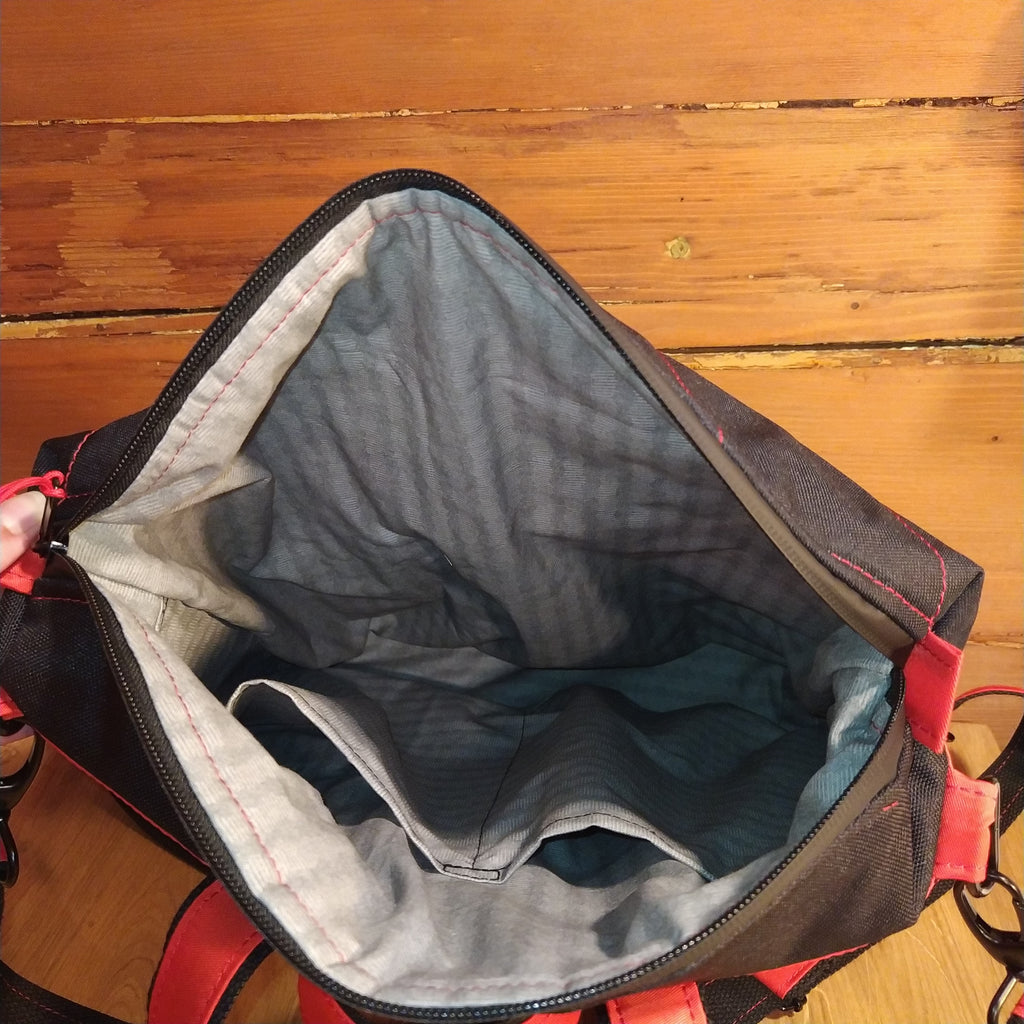 KABELKOBATOH ,,ČERVENÁ PIVOŇKA"