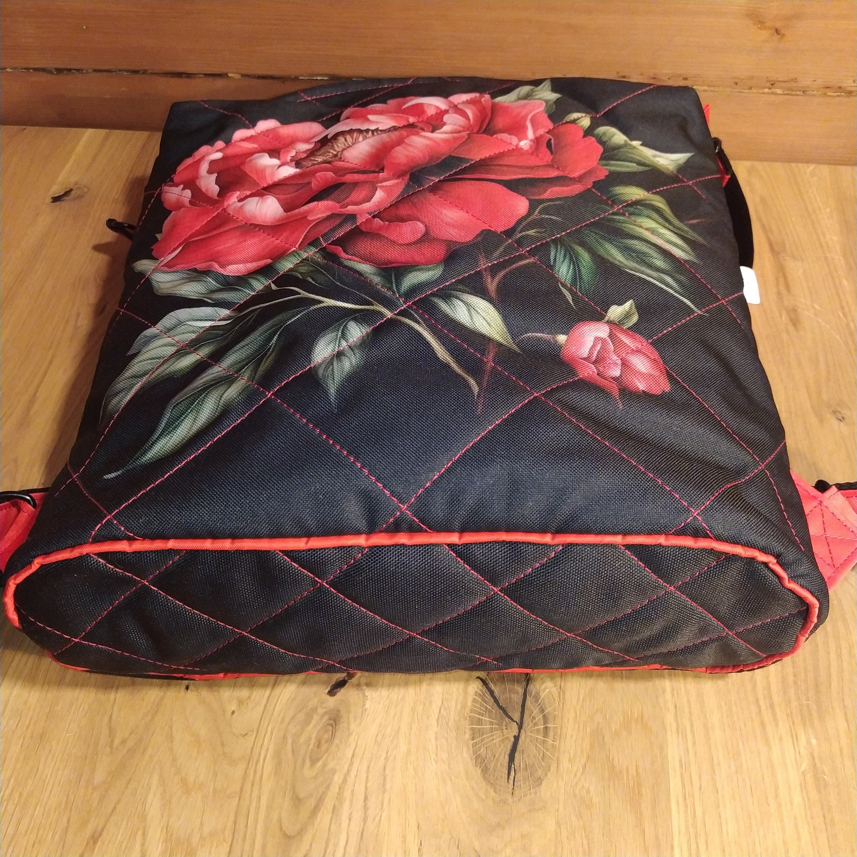 KABELKOBATOH ,,ČERVENÁ PIVOŇKA"